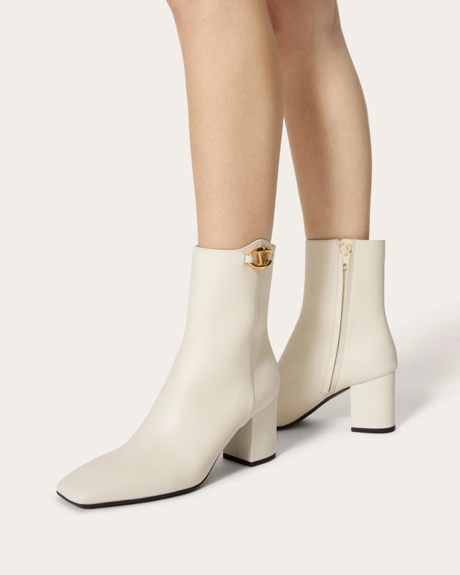 VLOGO CALFSKIN ANKLE BOOTS