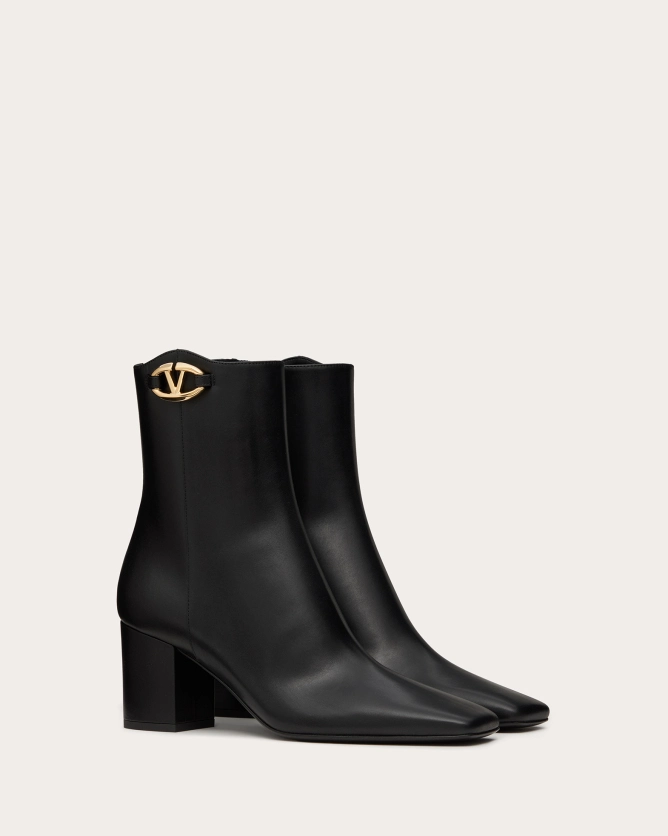 VLOGO CALFSKIN ANKLE BOOTS