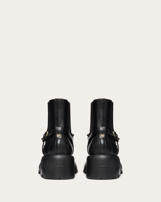 ROCKSTUD BEATLE BOOTS IN CALFSKIN