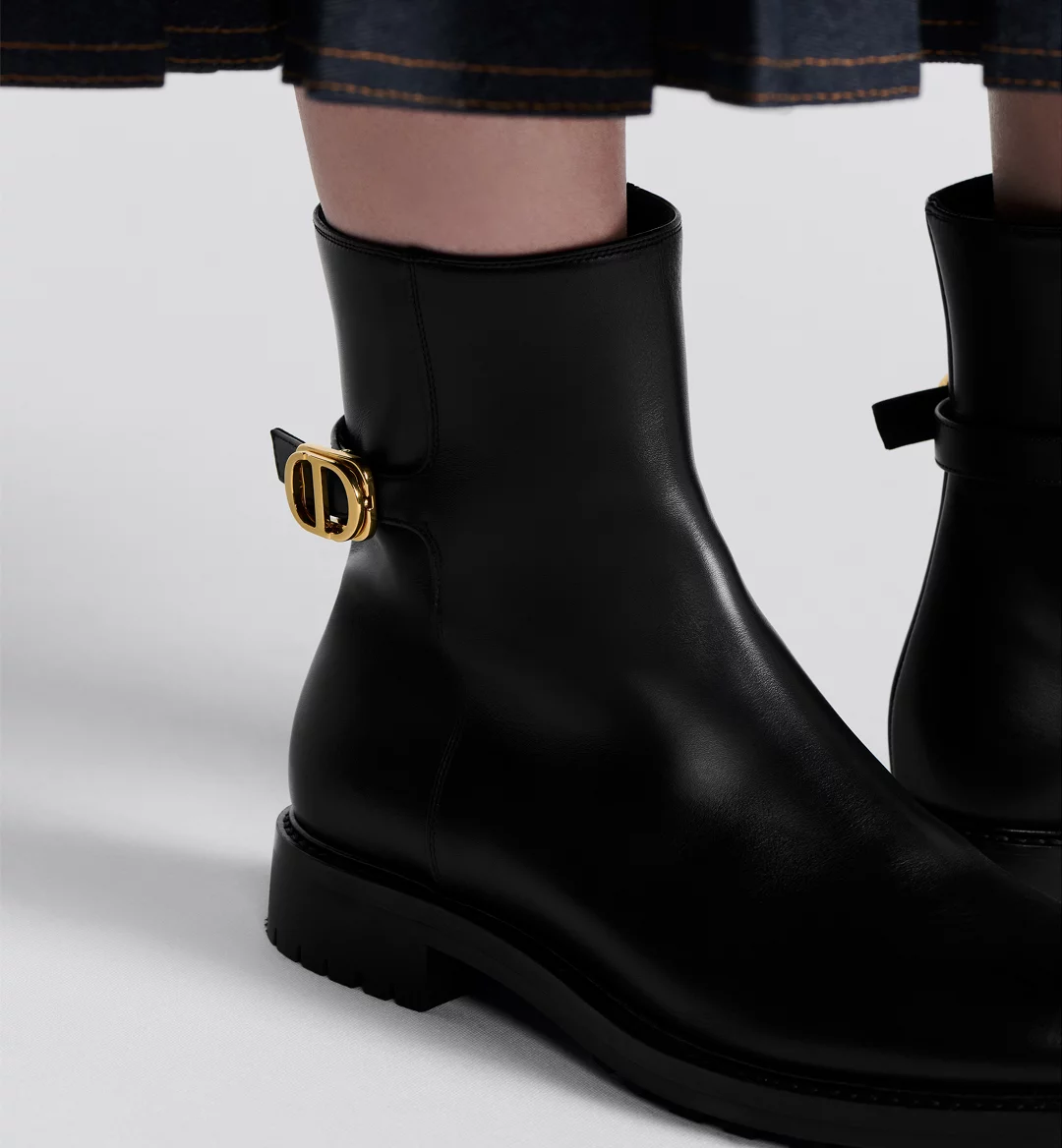 Dior 30 Montaigne ankle boots