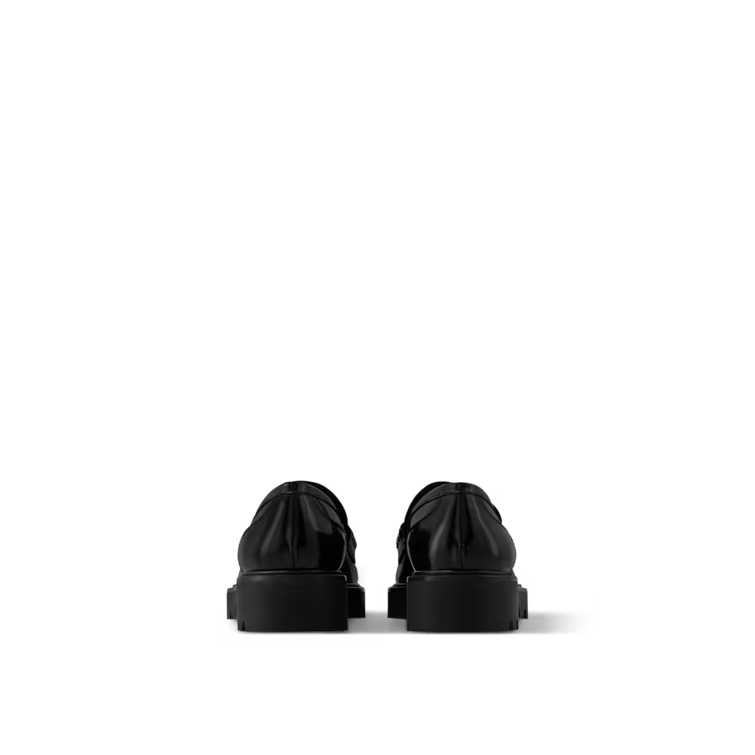 Louis Vuitton Shoes DISTRICT Loafers
