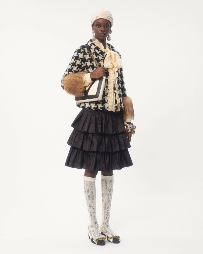 Valentino VIVA SUPERSTAR sheepskin handbag(Small, Medium)