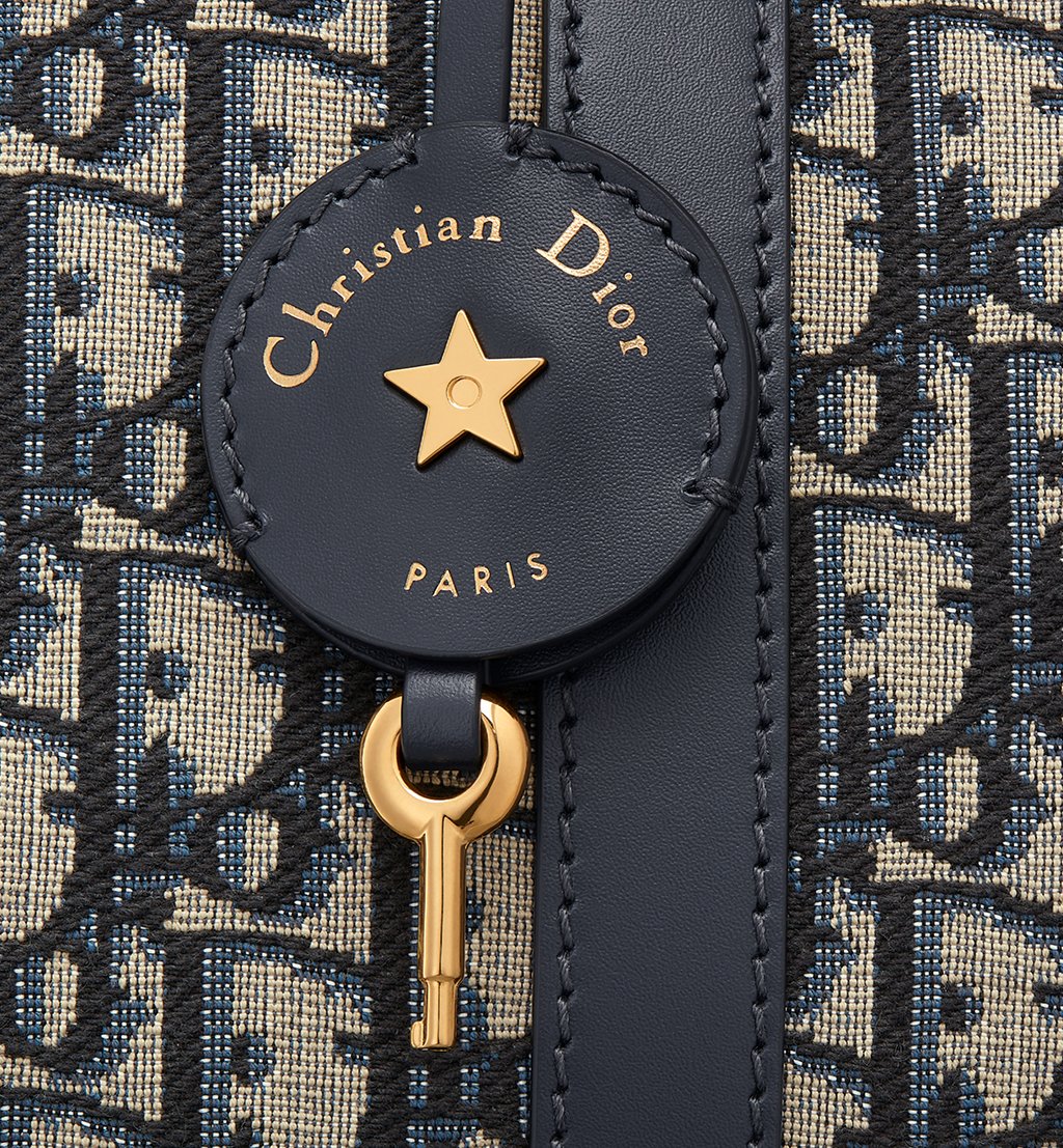 Dior Groove 25 Handbag