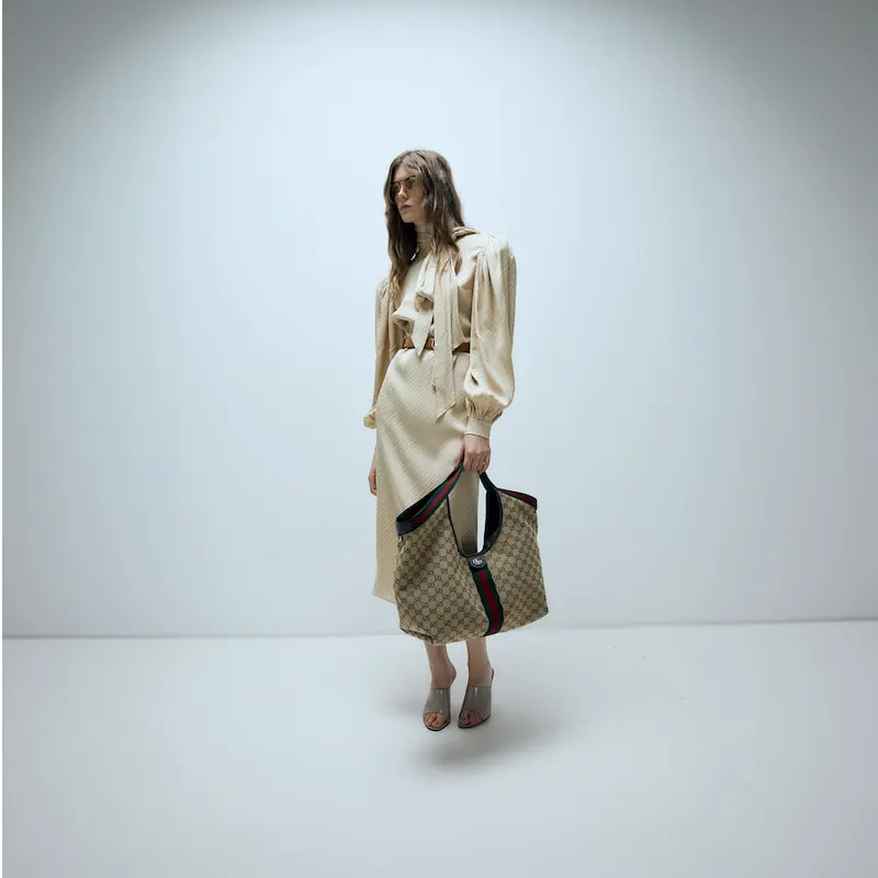 Gucci Giglio series small and large tote bags