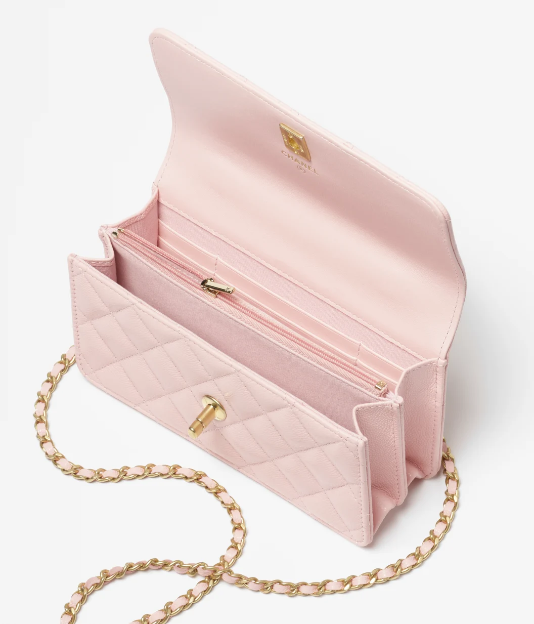 Chanel bag Chain clutch