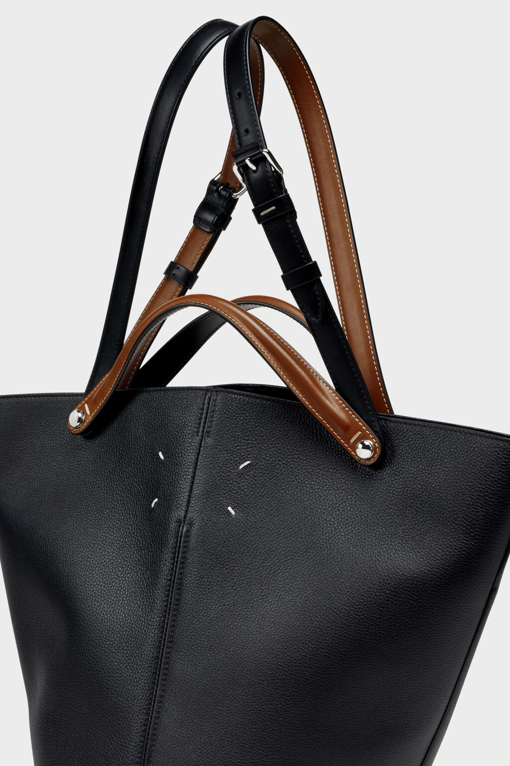 （Special offer）Maison Margiela Handbags Dress-age medium