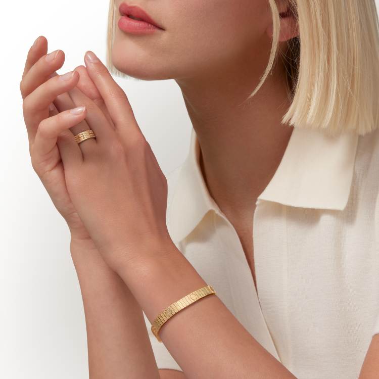 Cartier LOVE Unlimited ring (gold, white gold, rose gold)
