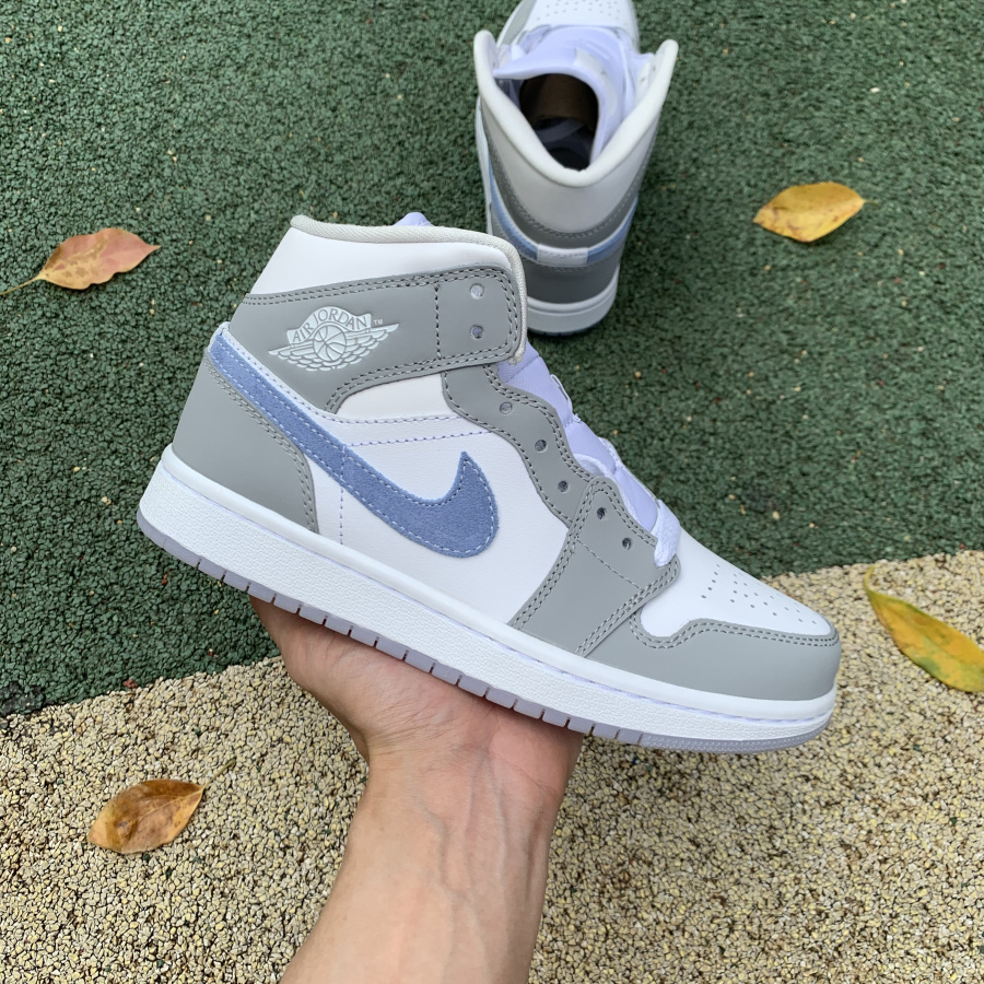 Air Jordan 1 AJ1 Ice blue Wolf Grey cigarette ash white Dee haze help ...