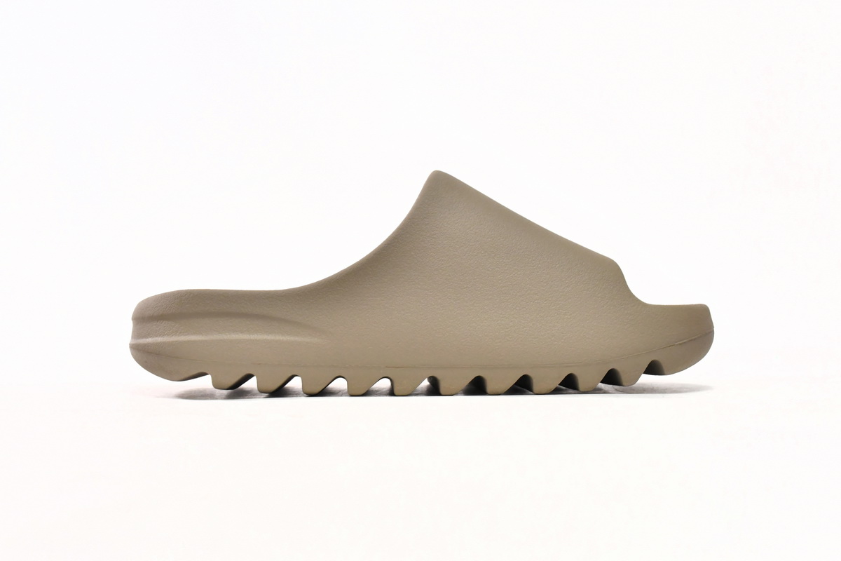 yeezy pure slide on feet