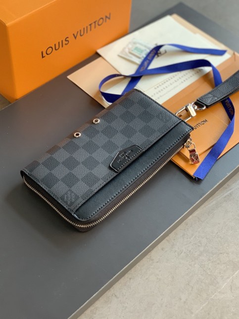 Louis Vuitton Long Wallet Monogram Macassar Zippy Dragonne M69407