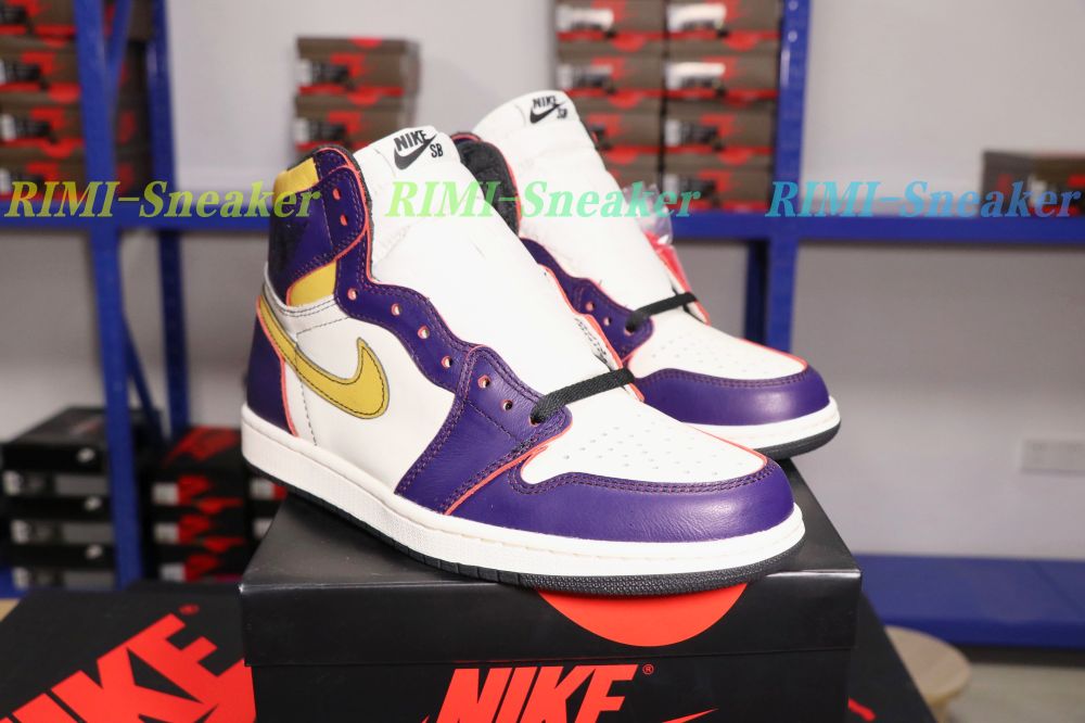 AIR JORDAN 1 SB HIGH OG COURT PURPLE