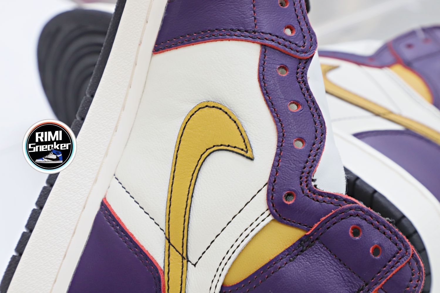 AIR JORDAN 1 SB HIGH OG COURT PURPLE