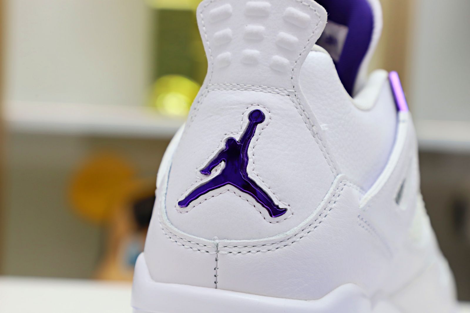 AIR JORDAN 4 PURPLE METALLIC