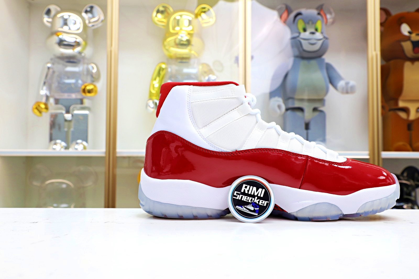 AIR JORDAN 11 "CHERRY" CT8012