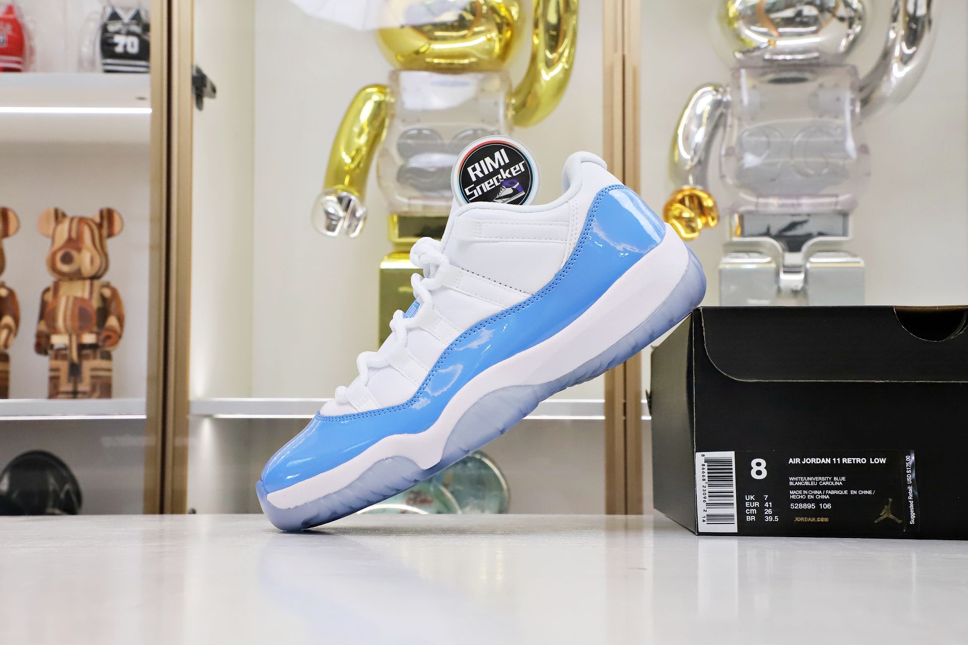 AIR JORDAN 11 LOW COLUMBIA