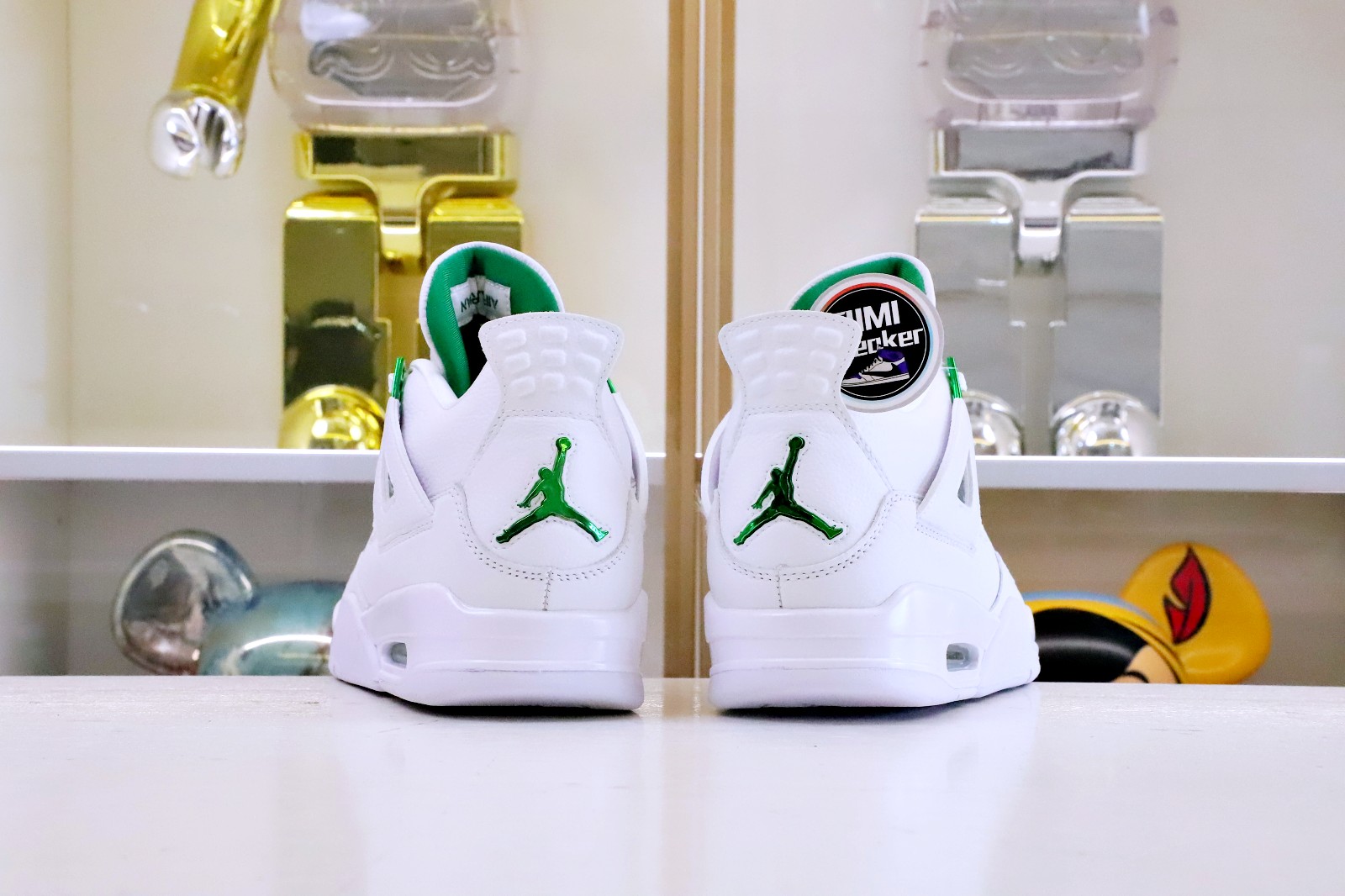 AIR JORDAN 4 RETRO"GREEN METALLIC"