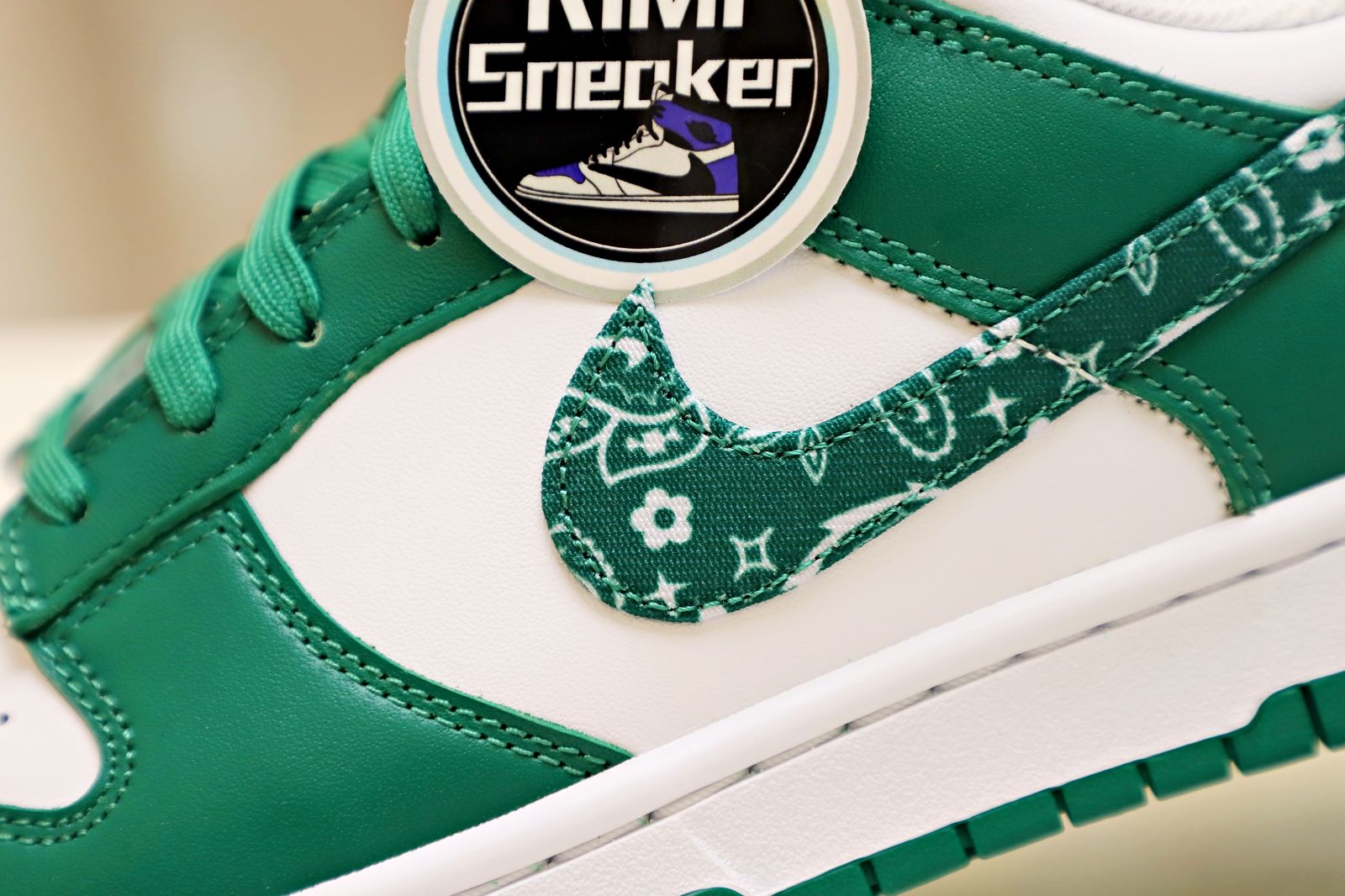 NIKE DUNK LOW ESSENTIAL PAISLEY PACK GREEN (W)