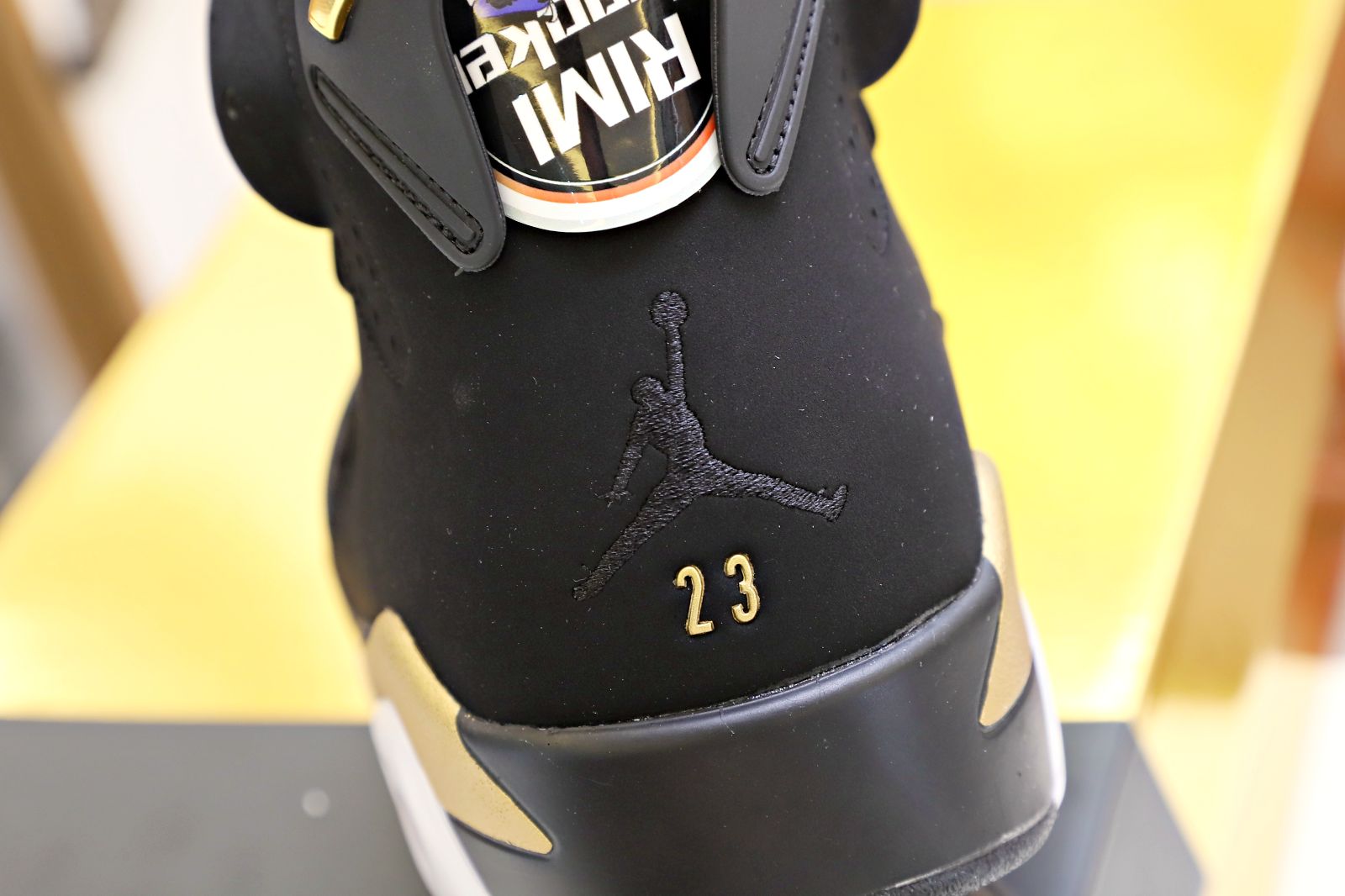 AIR JORDAN 6 RETRO DMP 2020 BLACK/METALLIC GOLD