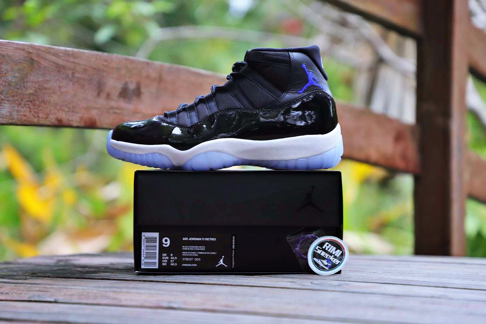 Air Jordan 11 high "Space Jam"