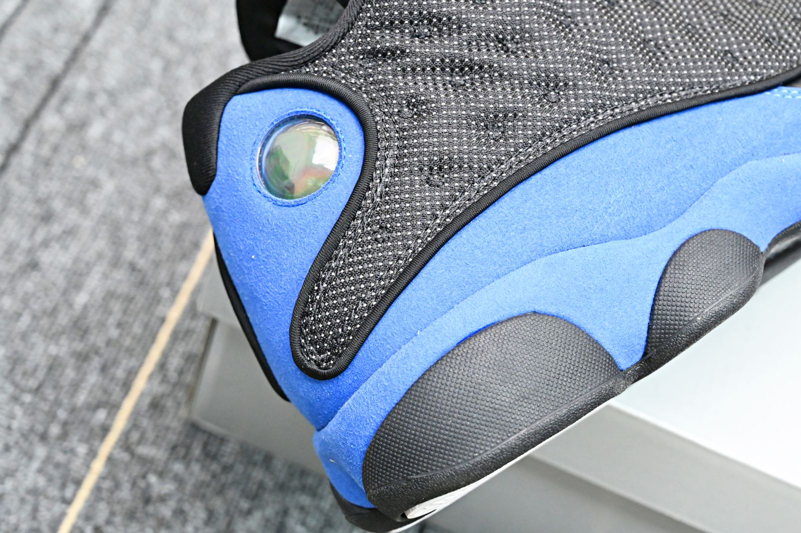 AIR JORDAN 13 UNIVERSITY BLUE DJ5982-041