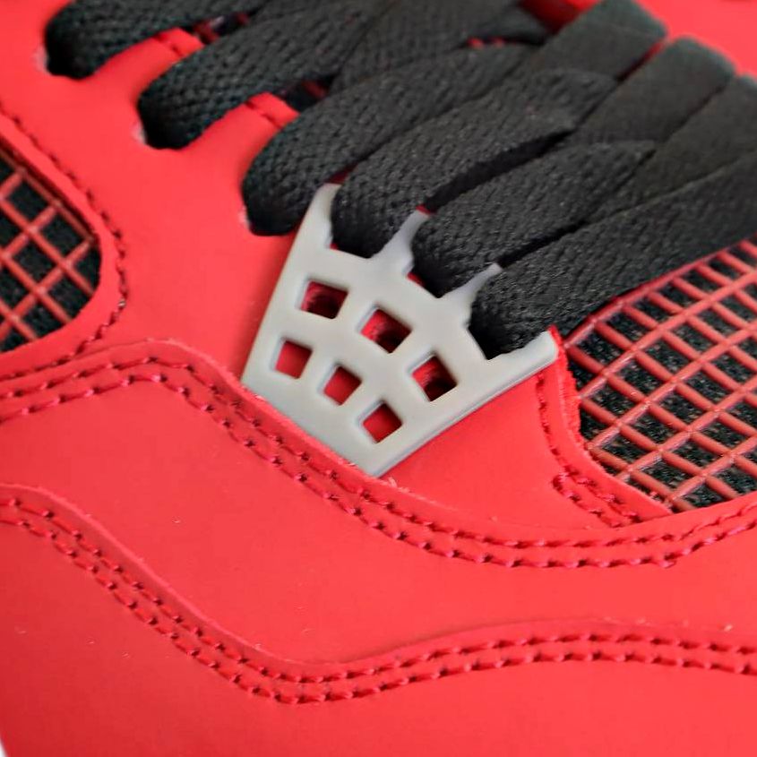 JORDAN 4 RETRO TORO BRAVO