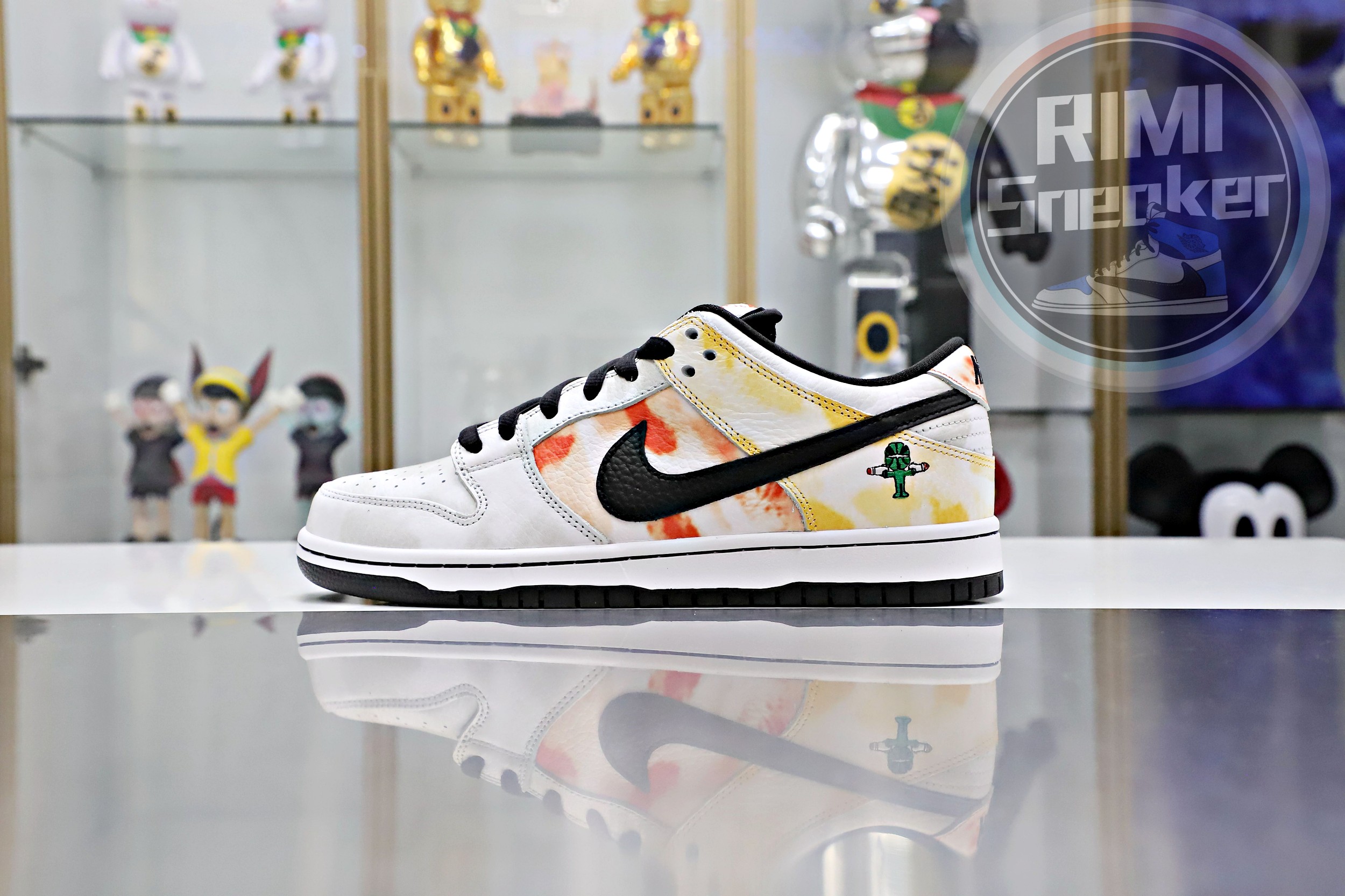 DUNK LOW PRO ROSWELL RAYGUN