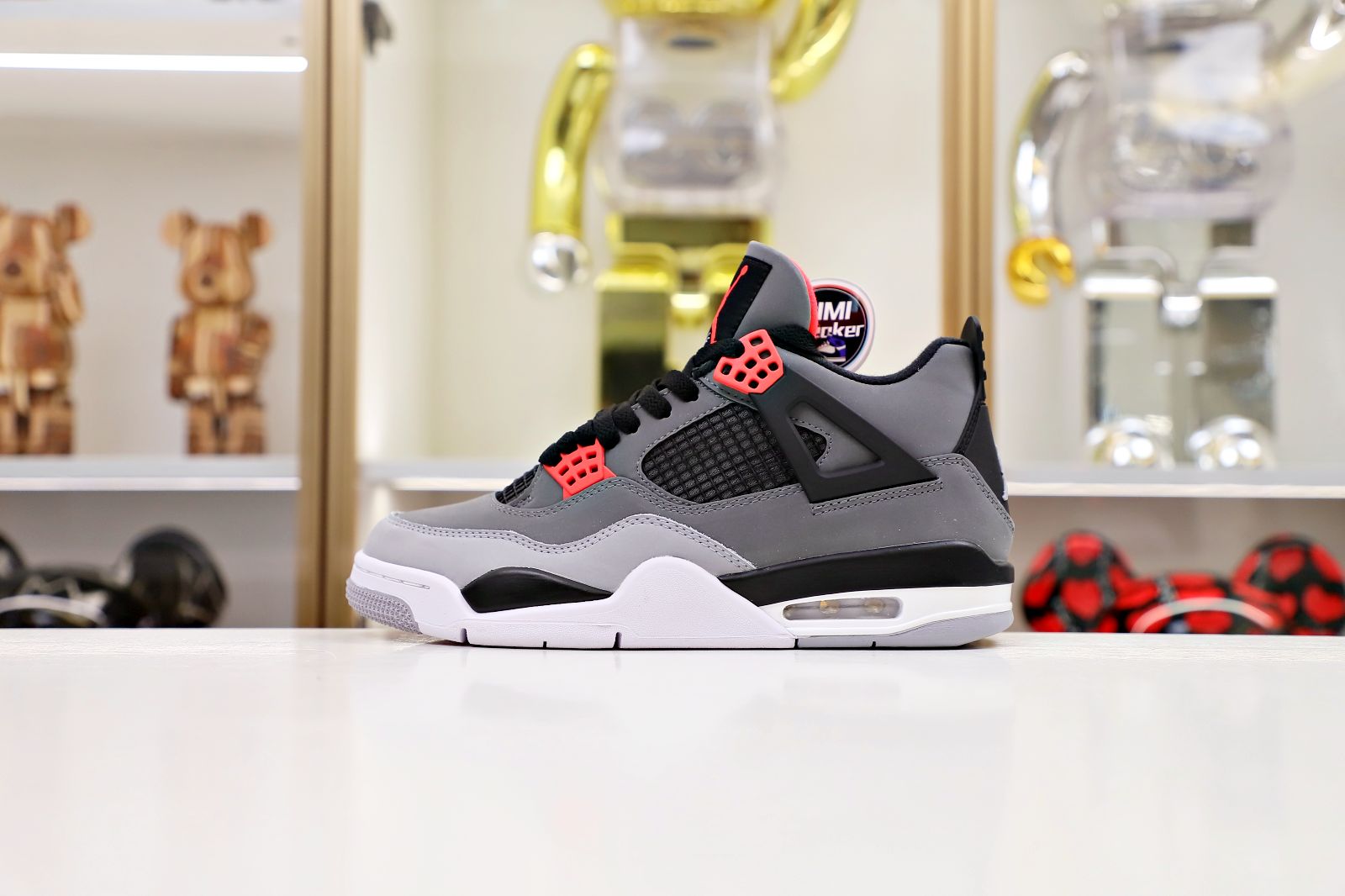 AIR JORDAN 4 INFRARED