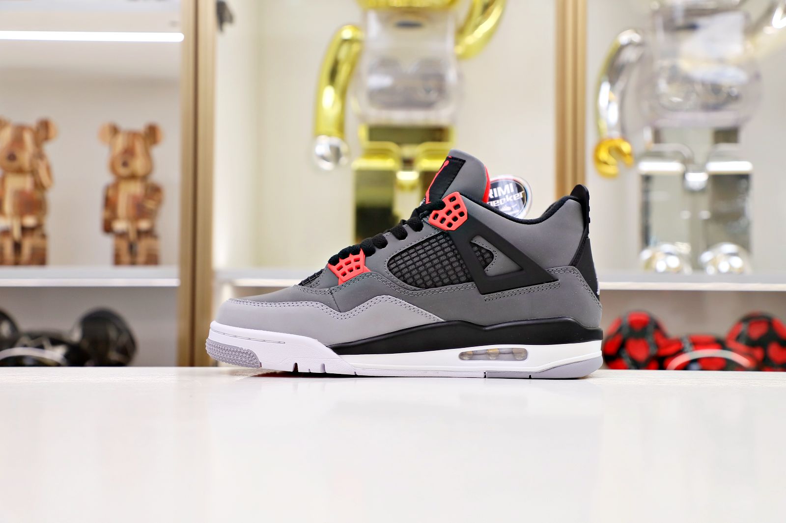 AIR JORDAN 4 INFRARED