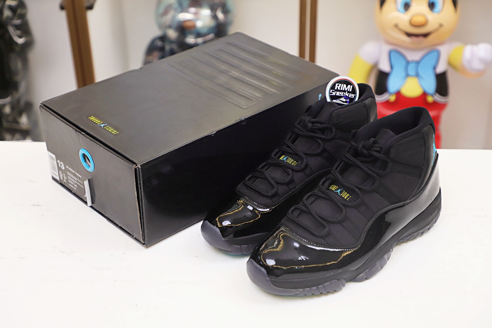 AIR JORDAN 11 RETRO GAMMA BLUE