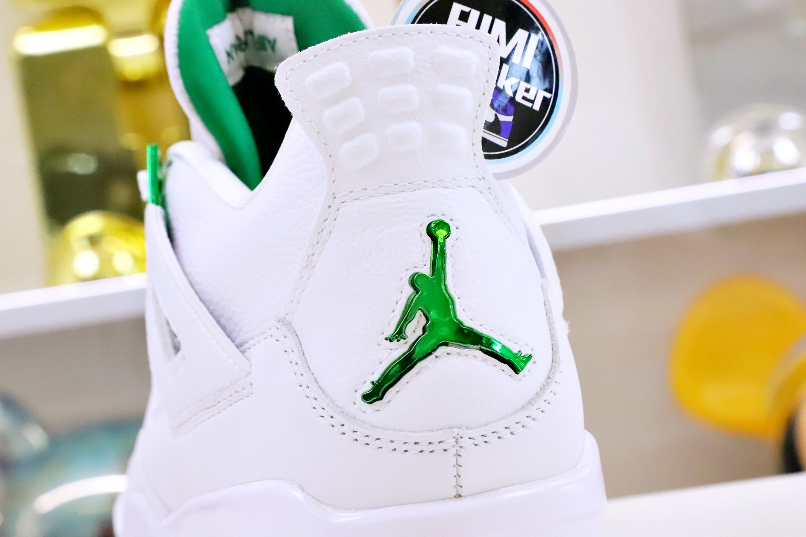 AIR JORDAN 4 RETRO"GREEN METALLIC"