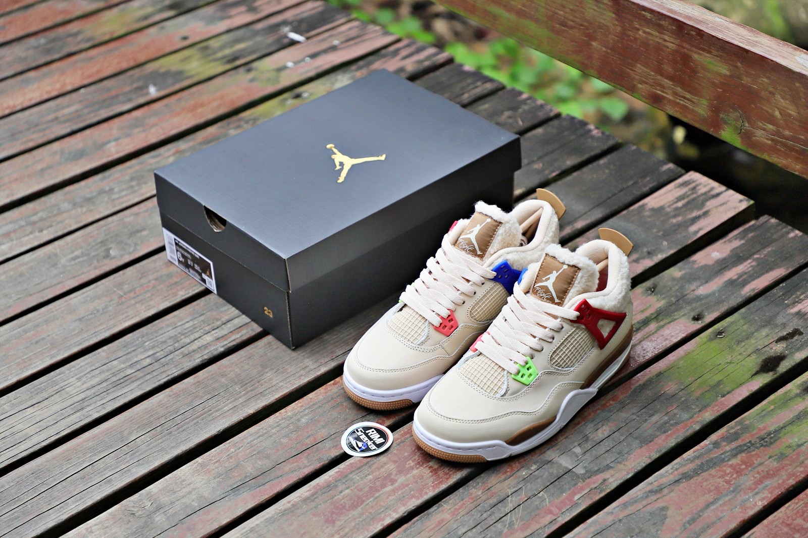 AIR JORDAN 4 RETRO GS 