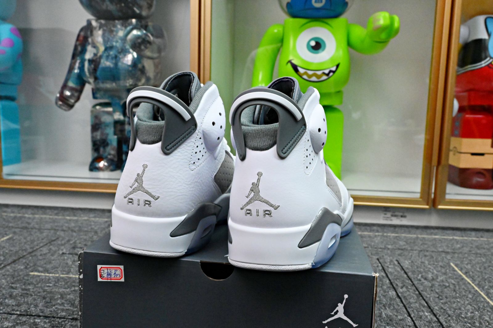 AIR JORDAN 6 COOL GREY