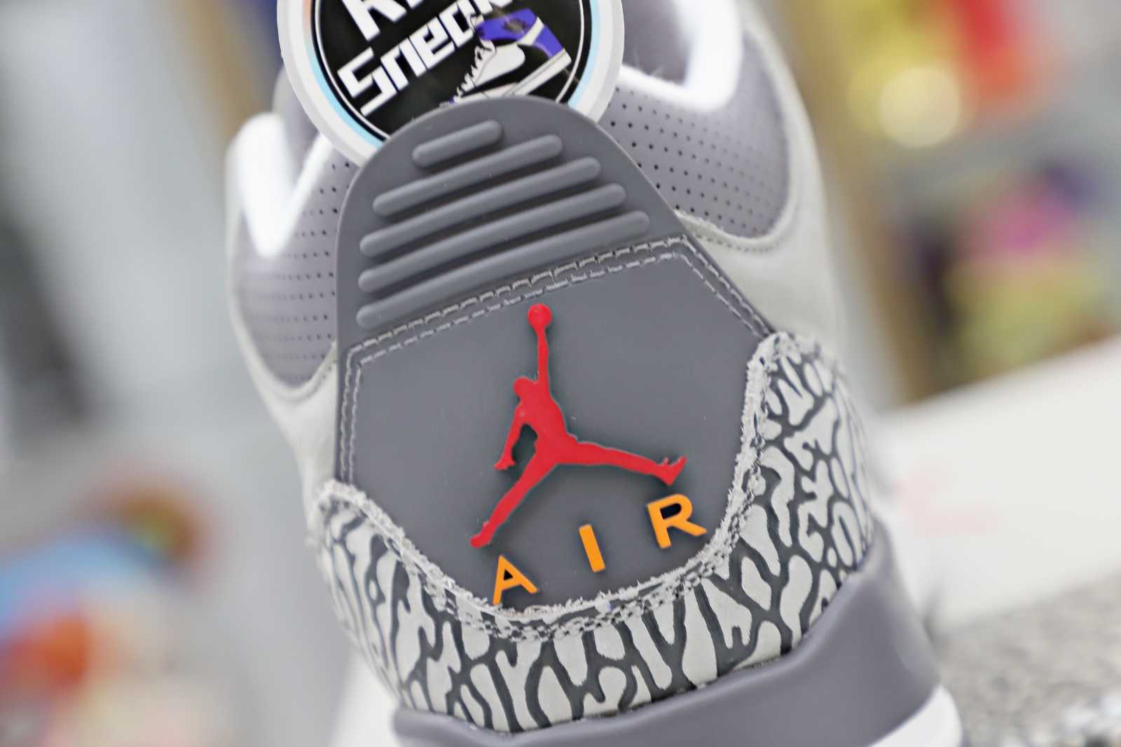 AIR JORDAN 3 RETRO 