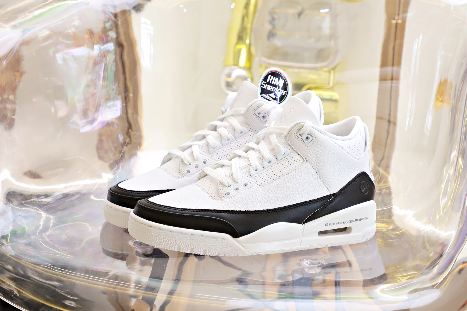 FRAGMENT DESIGN X AIR JORDAN 3 RETRO SP 