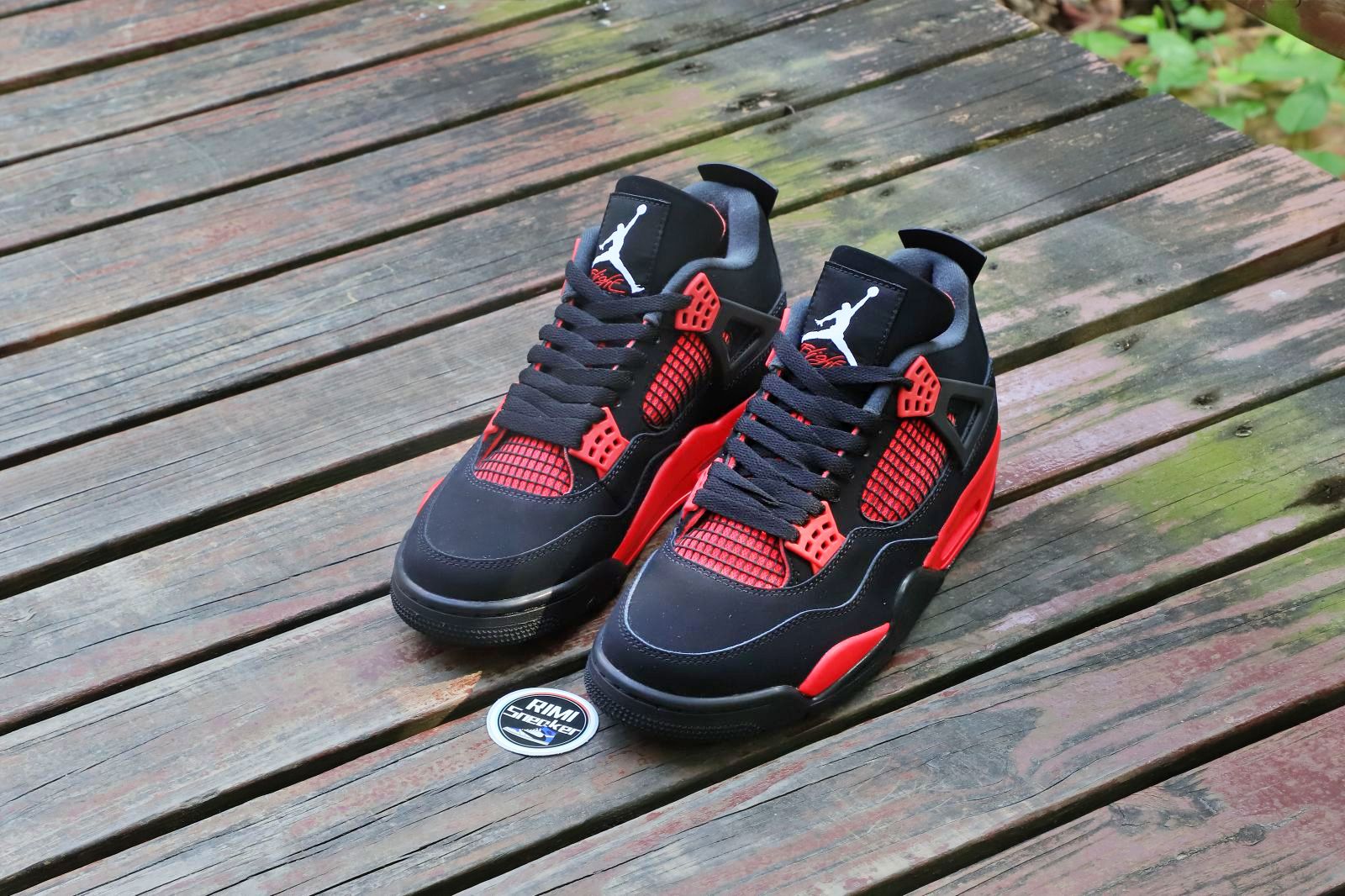 AIR JORDAN 4 RETRO 