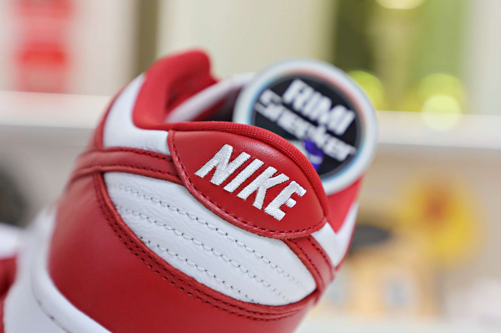 DUNK LOW SP RED