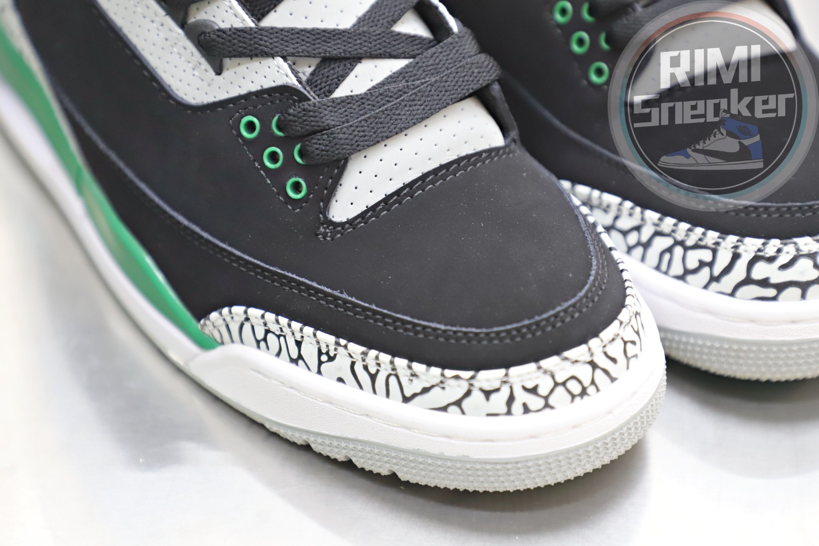 AIR JORDAN 3 PINE GREEN