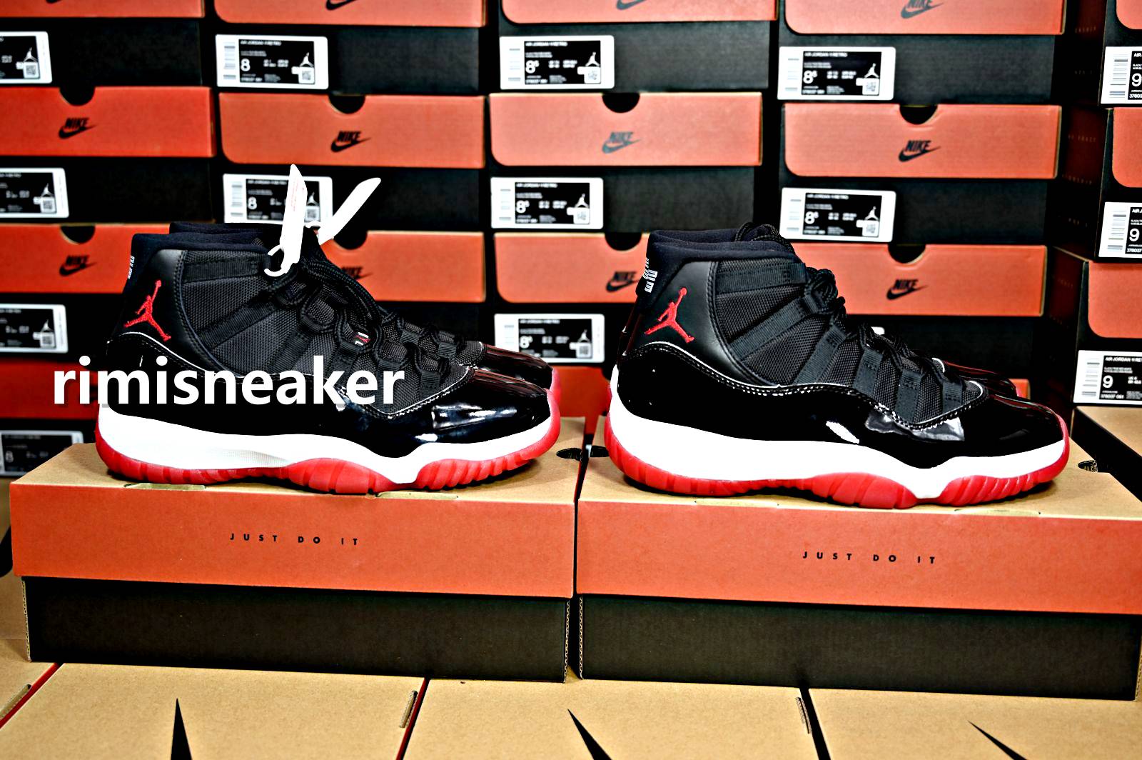 AIR JORDAN 11 RETRO 