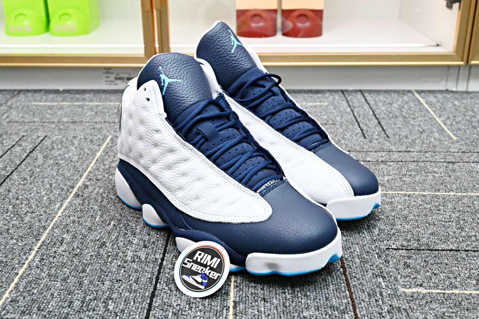 AIR JORDAN 13 RETRO WHITE OBSIDIAN POWDER BLUE 414571-144