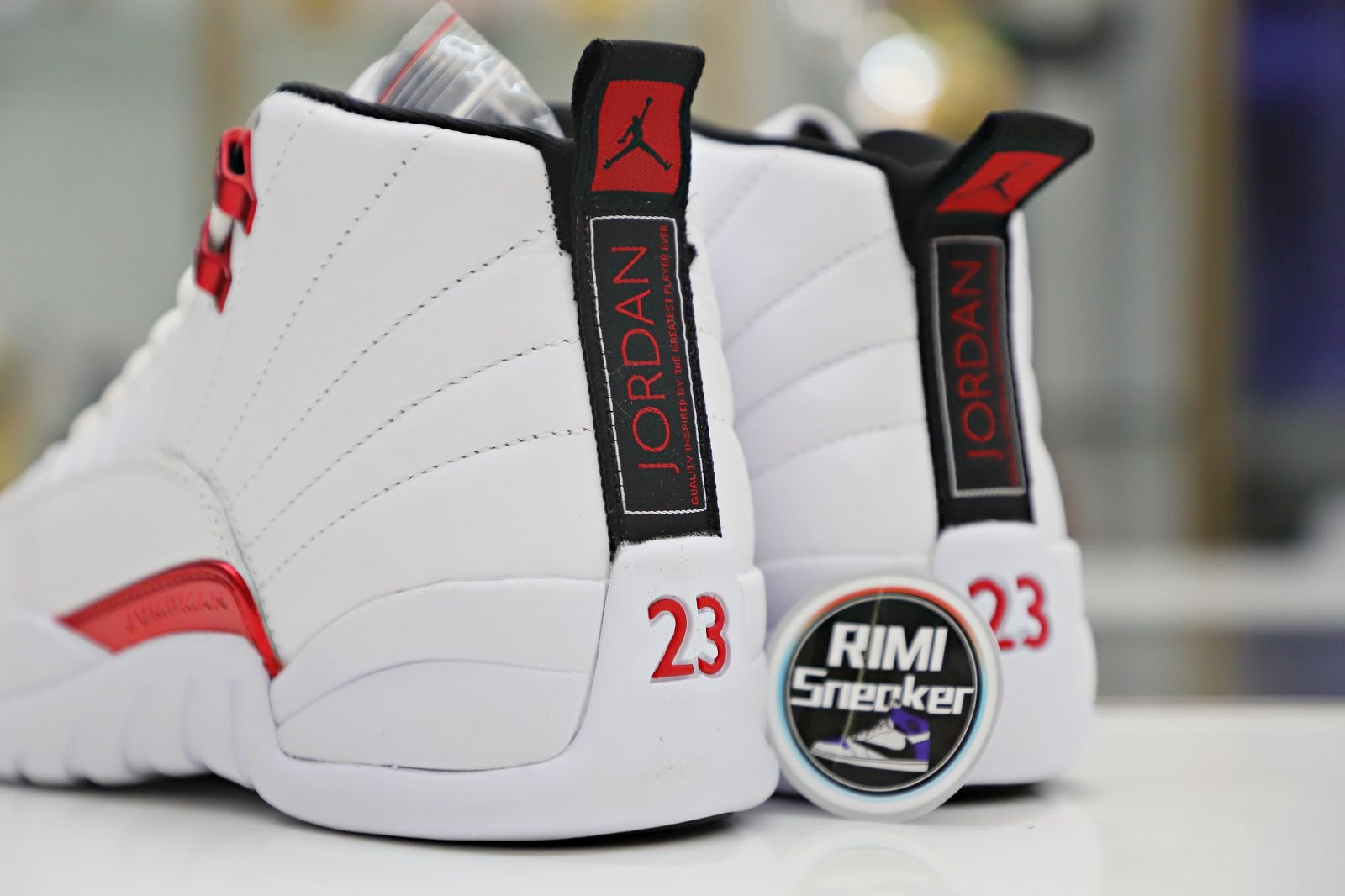 AIR JORDAN 12 RETRO 