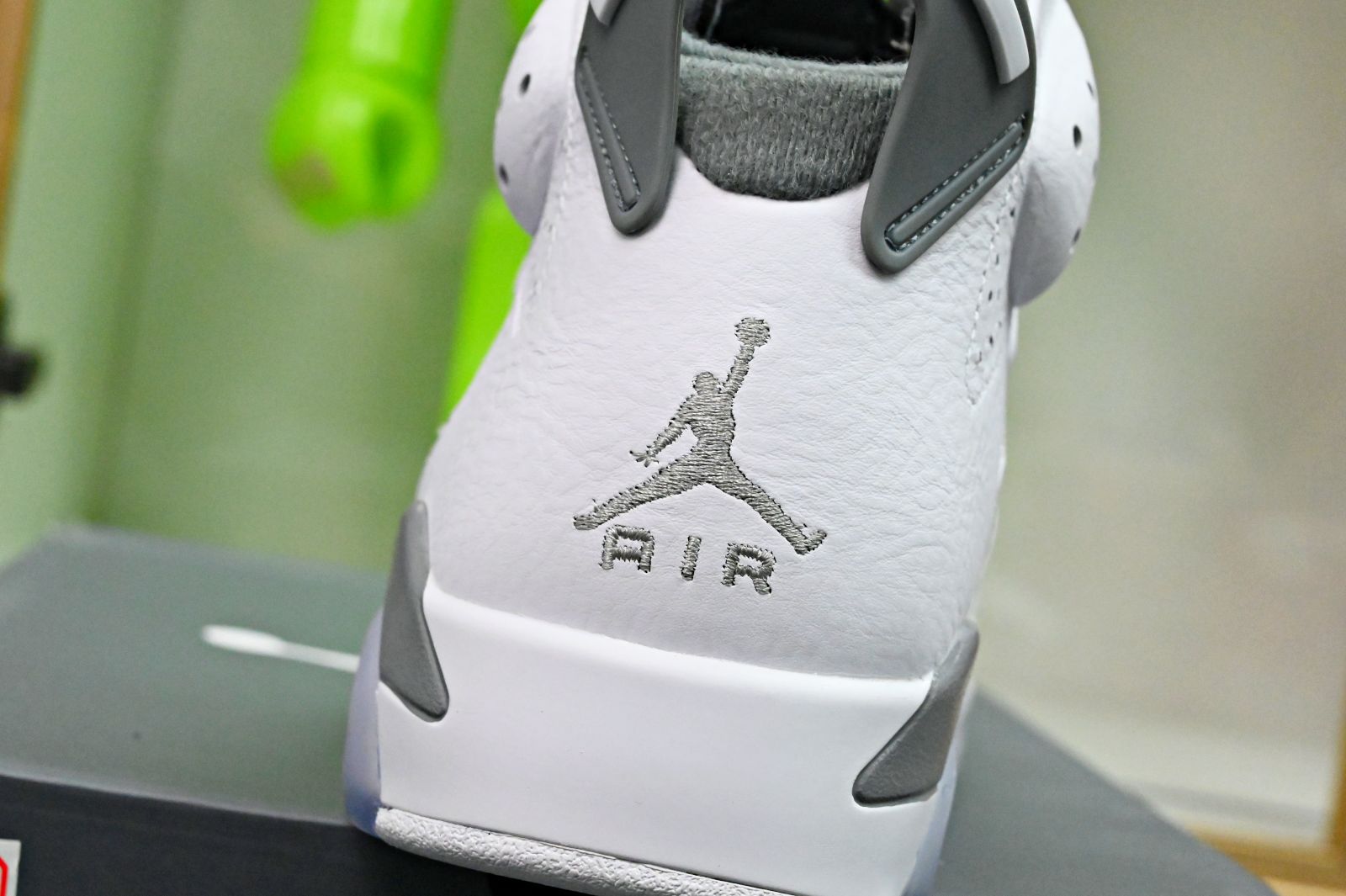 AIR JORDAN 6 COOL GREY