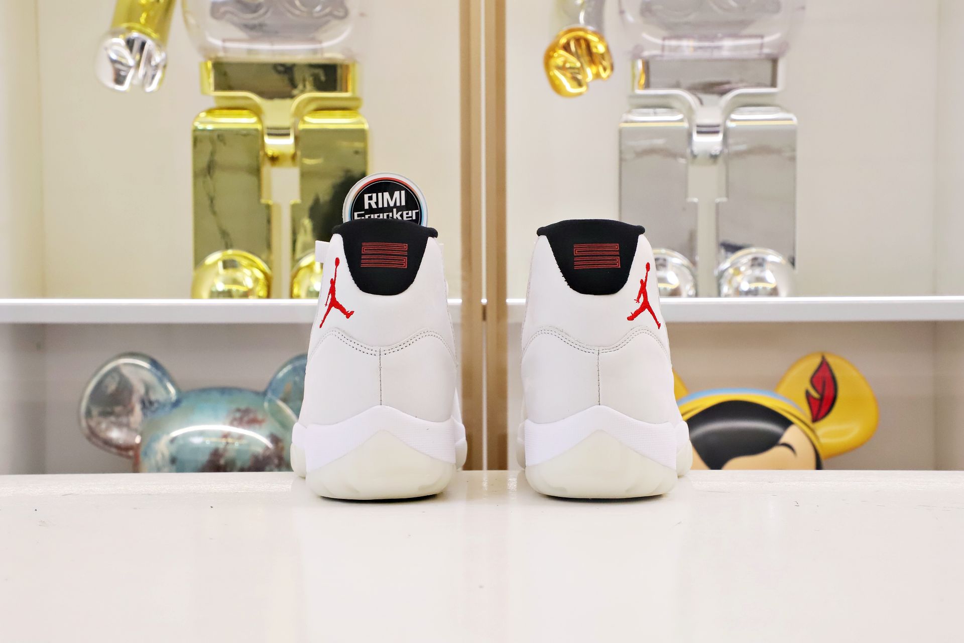 AIR JORDAN 11 XI RETRO PLATINUM TINT