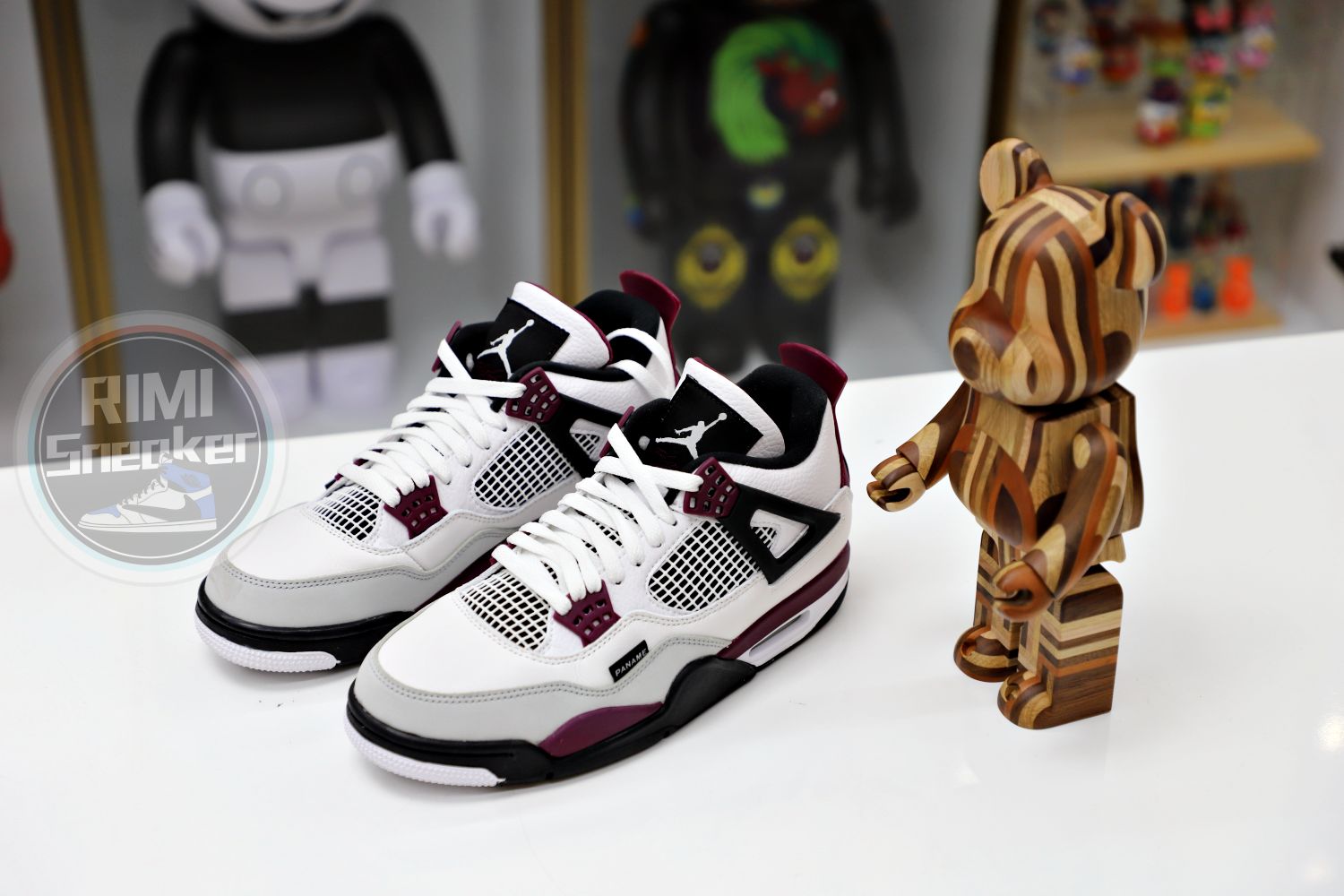 AIR JORDAN PARIS SAINT-GERMAIN X AIR JORDAN 4 RETRO 