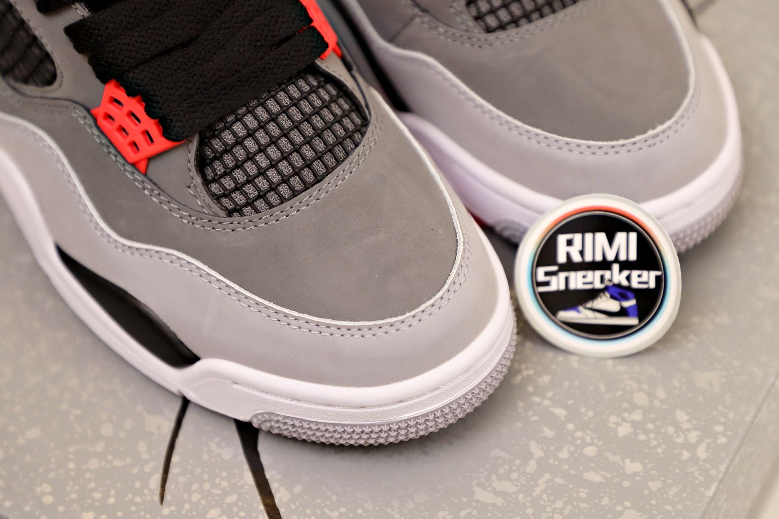 AIR JORDAN 4 INFRARED