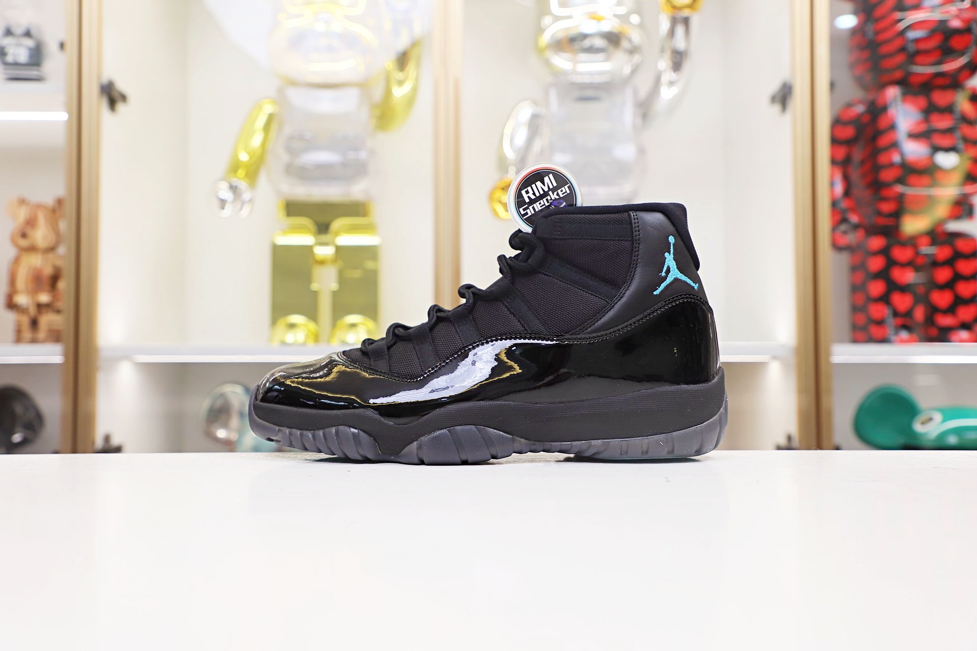 AIR JORDAN 11 RETRO GAMMA BLUE