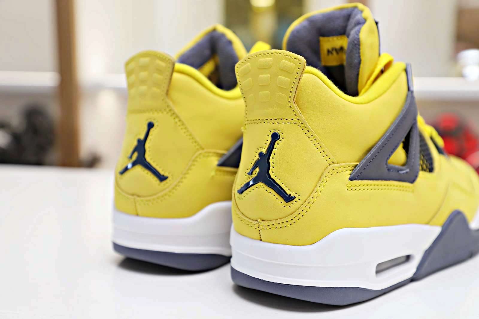 AIR JORDAN AIR JORDAN 4 RETRO 