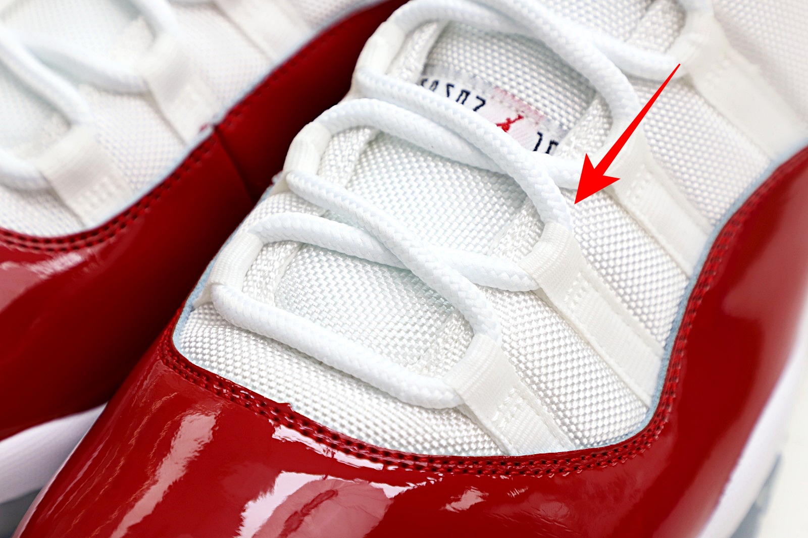 AIR JORDAN 11 "CHERRY" CT8012