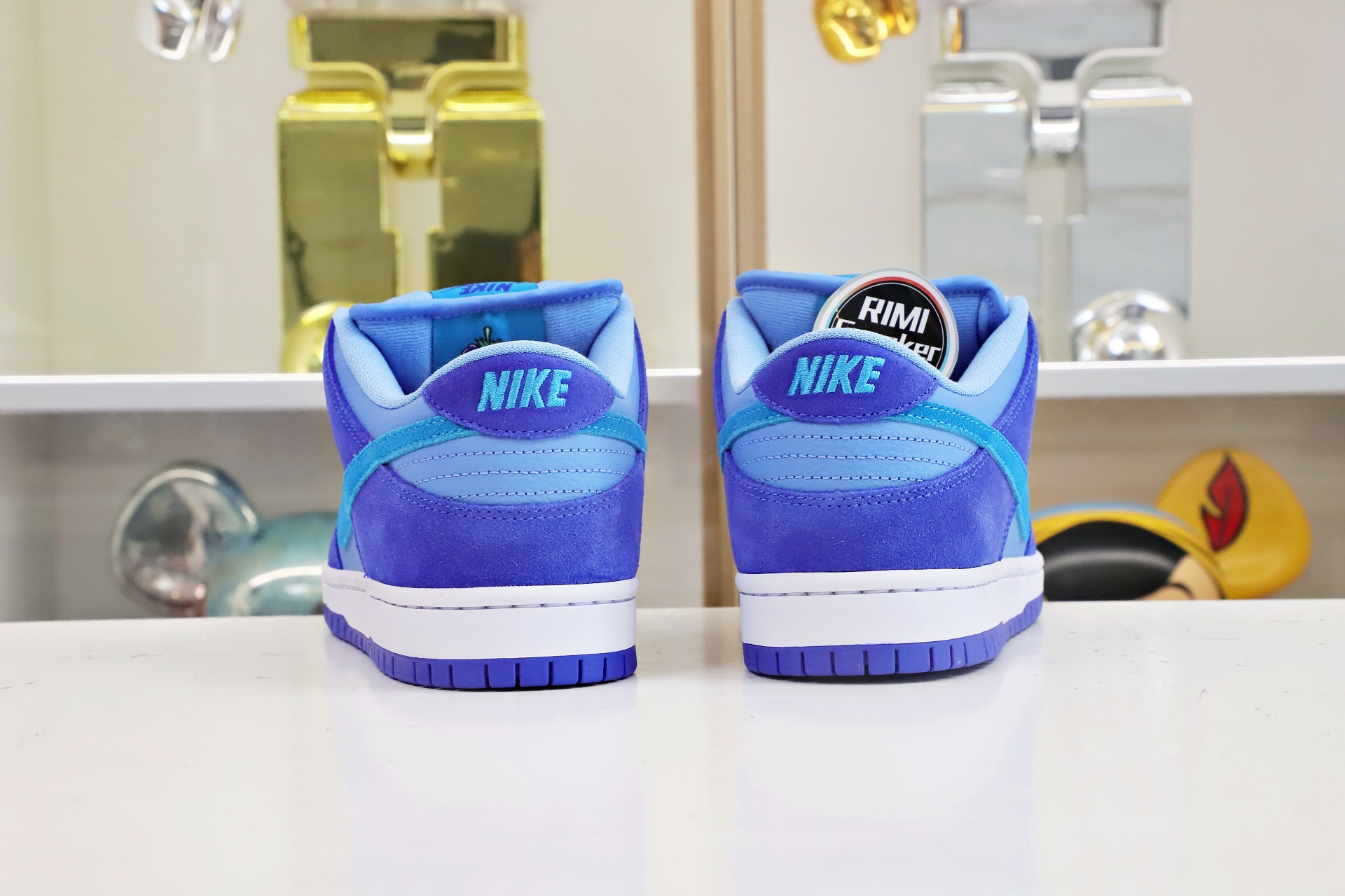 NIKE SB DUNK LOW BLUE RASPBERRY