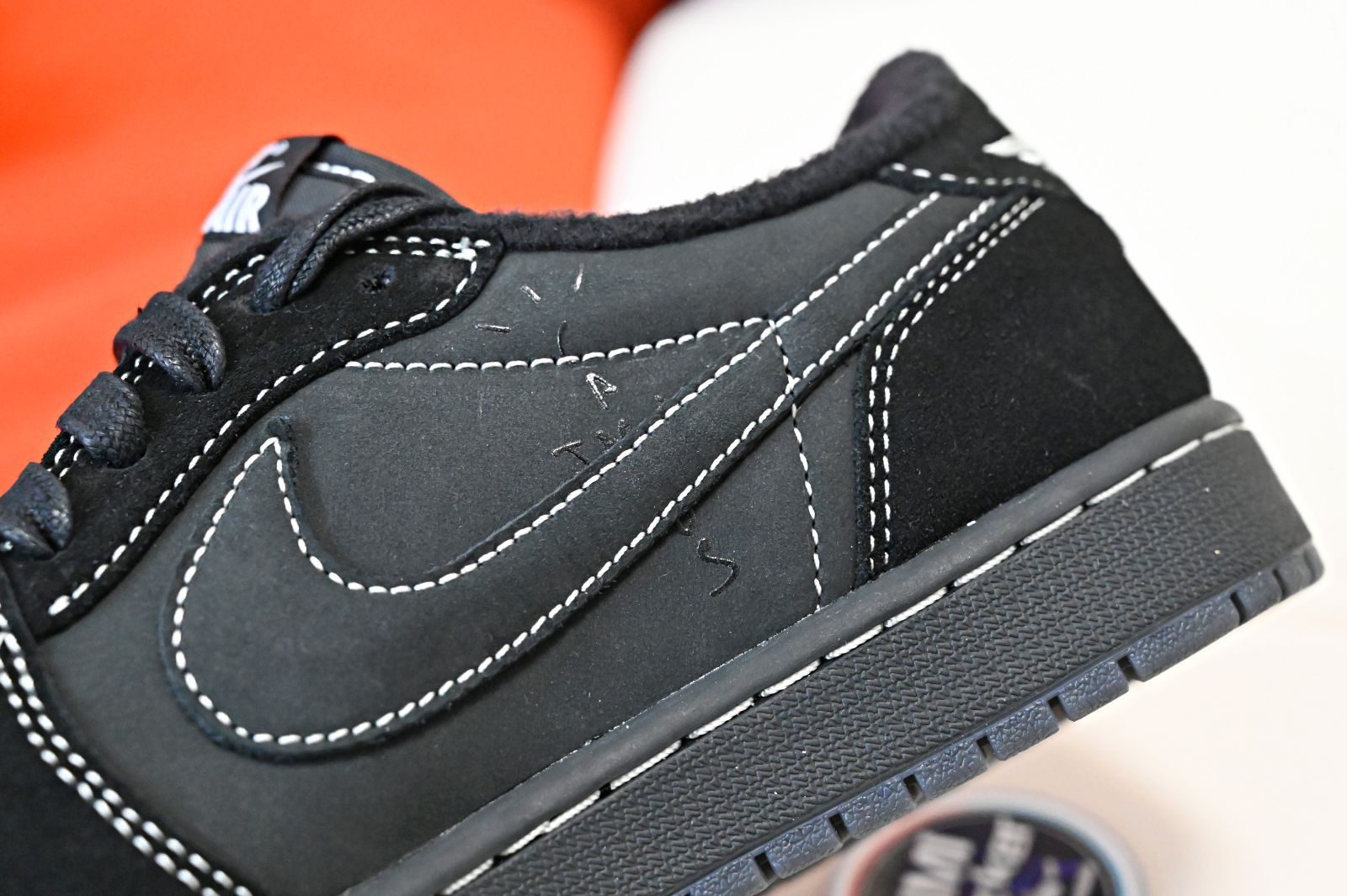 TRAVIS SCOTT X NIKE AIR JORDAN 1 LOW OG “BLACK/PHANTOM”