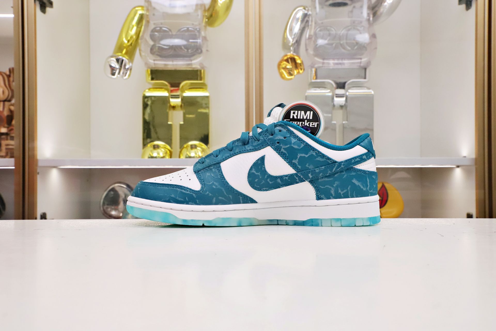 NIKE SB DUNK LOW MUMMY